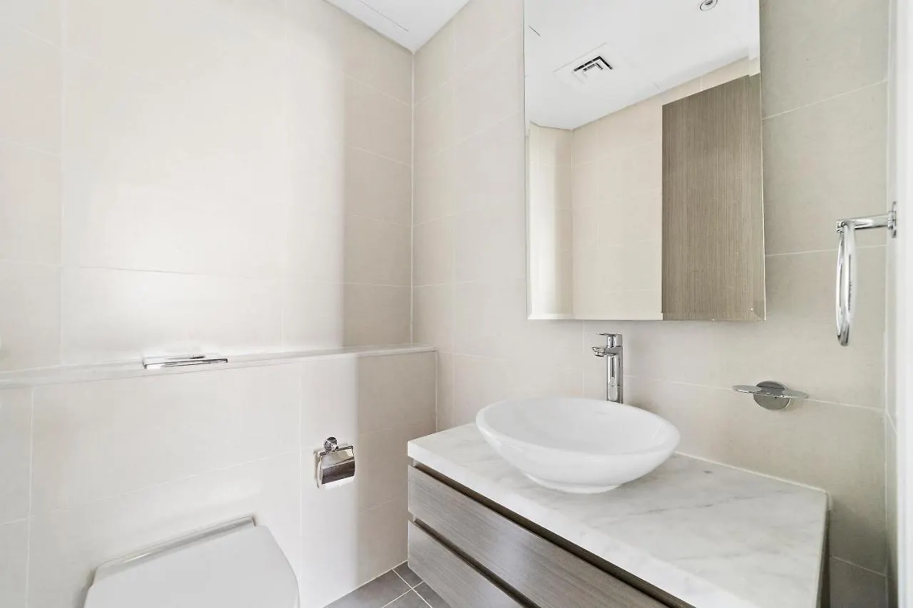 דירה דובאי Elegant 1Br - Spacious & Luxury - Canal View איחוד האמירויות הערביות