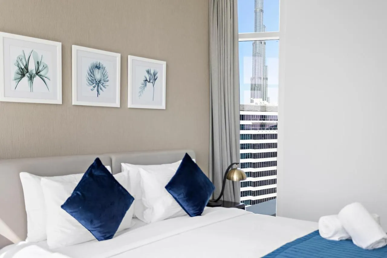 דירה דובאי Elegant 1Br - Spacious & Luxury - Canal View